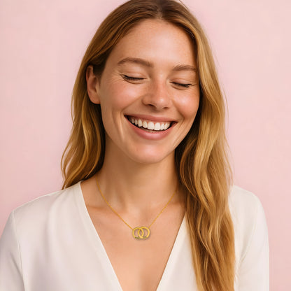Caja de Rosa Eterna | Rosa Real y Collar Aros Entrelazados