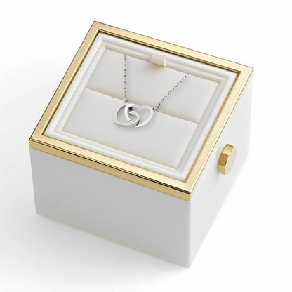Caja de Rosa Eterna | Rosa Real y Collar Personalizado en Oro 18k