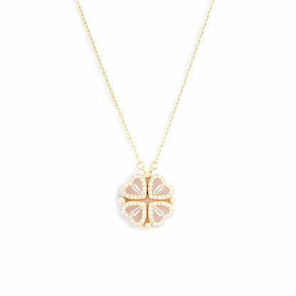 Caja de Rosa Eterna |  Rosa Real y Collar Trébol de Corazónes